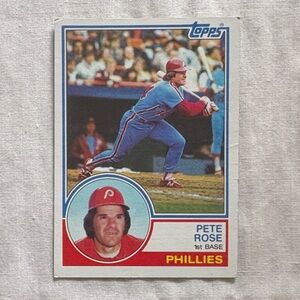 Topps Pete Rose Phillies Baseball Card